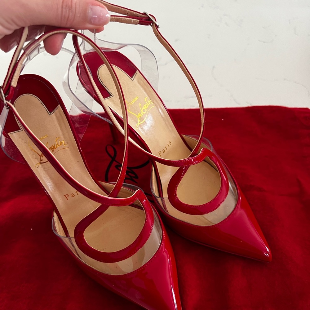 Christian louboutin cupidetta heel